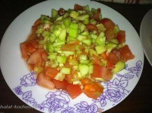 Marokkanischer Gurken / Tomaten Salat